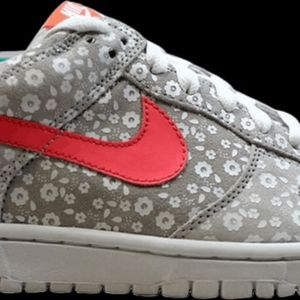 Wmns Dunk Low CL 'Grey Flowers'